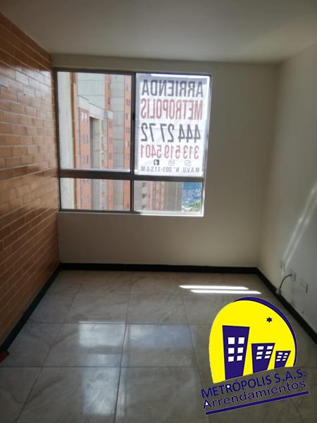 Apartamento en venta en La Milagrosa, Medellín · foto 2 de 7