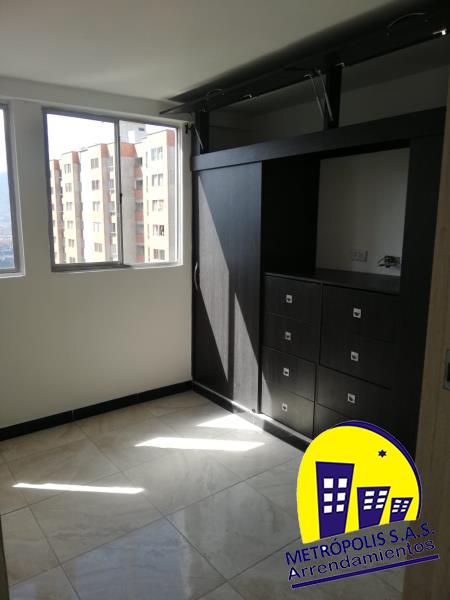 Apartamento en venta en La Milagrosa, Medellín · foto 5 de 7