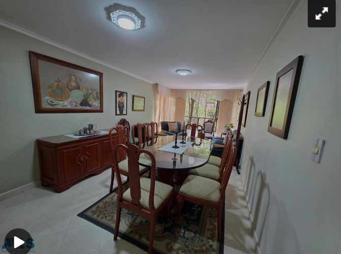 Apartamento en venta en Laureles, Medellín · foto 2 de 24