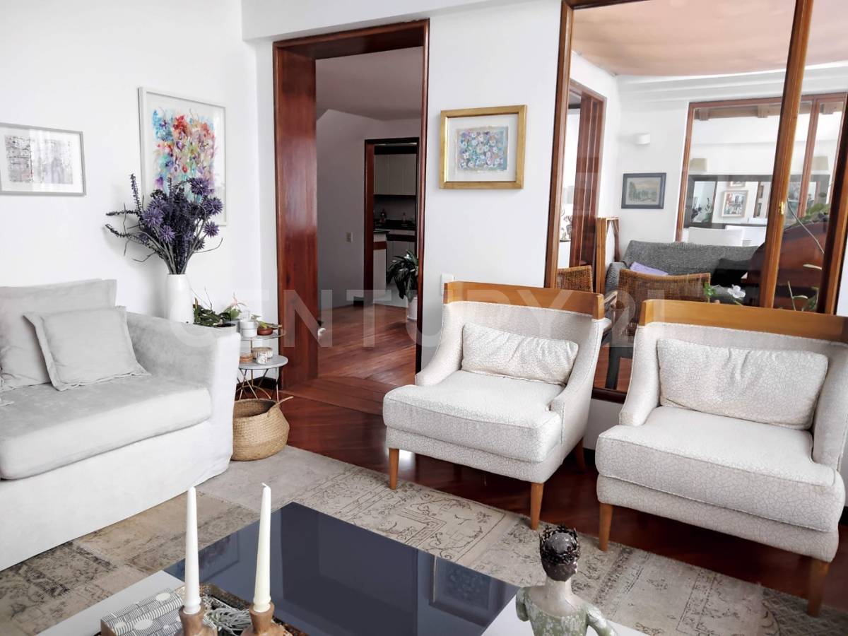 Casa en venta en Cerros De Suba, Bogotá · foto 5 de 22