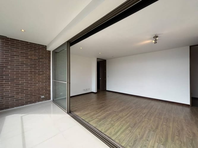 Apartamento de 1 alcoba en arriendo en Los Balsos, Medellín, 65 m² · foto 8 de 16