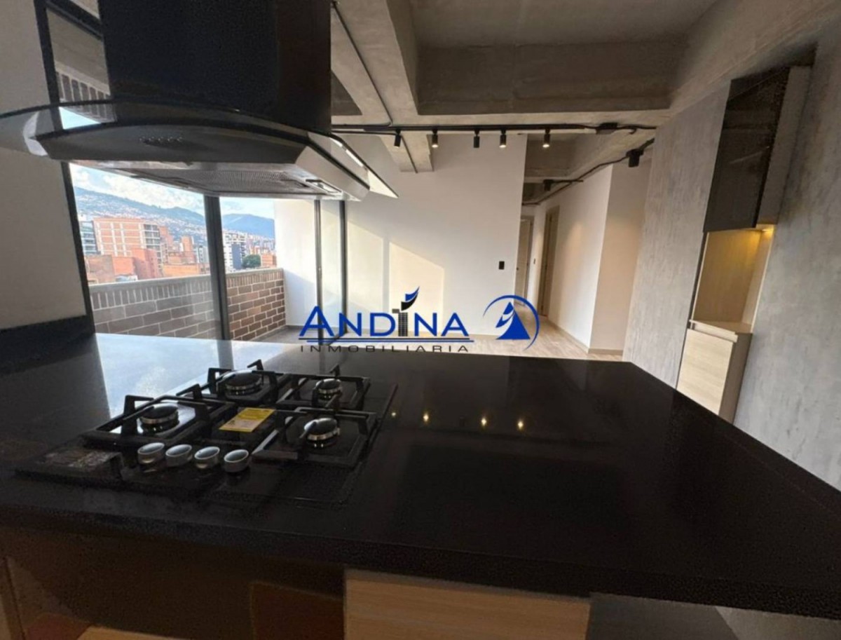 Apartamento en Arriendo en Laureles, Medellín