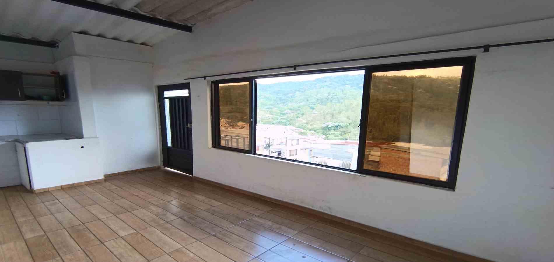 Studio for rent in San sebastian, Manizales
