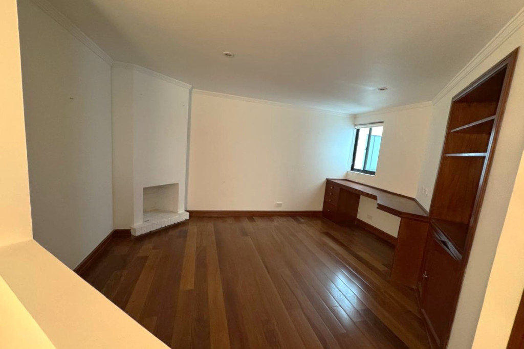 Apartamento en venta en El Chico, Bogotá · foto 8 de 15
