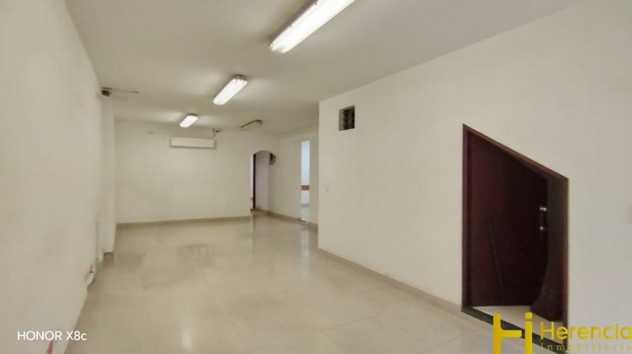 Local en arriendo en El Nogal- Los Almendros, Medellín, 225 m² · foto 3 de 24