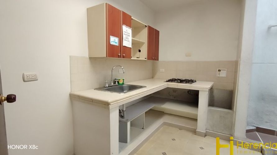 Local en arriendo en El Nogal- Los Almendros, Medellín, 225 m² · foto 6 de 24