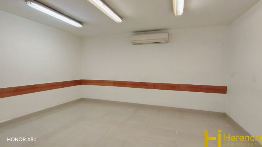 Local en arriendo en El Nogal- Los Almendros, Medellín, 225 m² · foto 7 de 24
