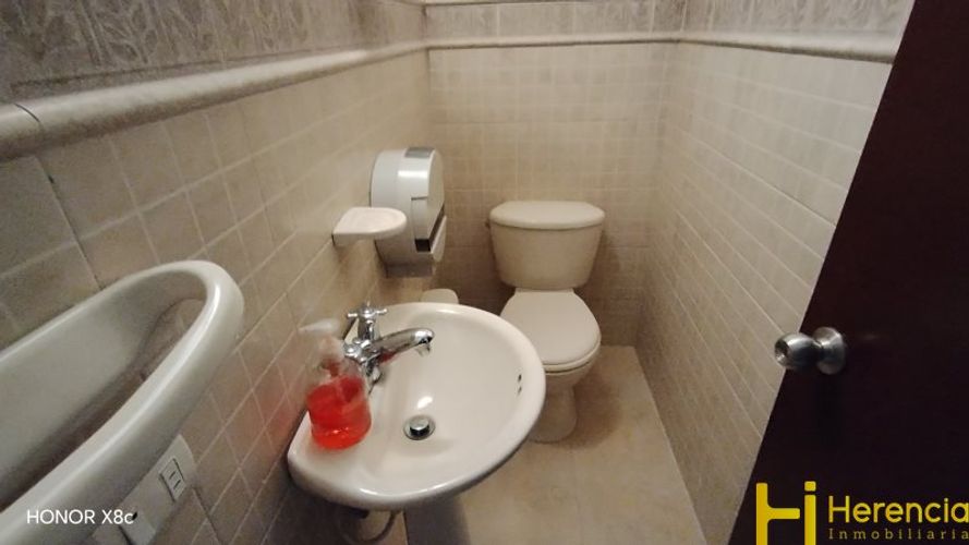 Local en arriendo en El Nogal- Los Almendros, Medellín, 225 m² · foto 23 de 24