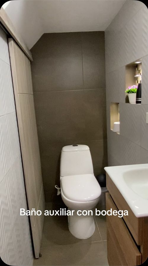 Casa de 3 alcobas en venta en El Castillo, Jamundí, 145 m² · foto 2 de 17