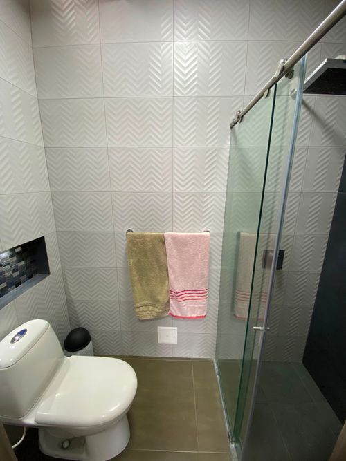 Casa de 3 alcobas en venta en El Castillo, Jamundí, 145 m² · foto 5 de 17