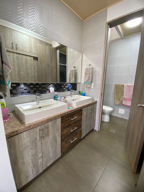 Casa de 3 alcobas en venta en El Castillo, Jamundí, 145 m² · foto 9 de 17