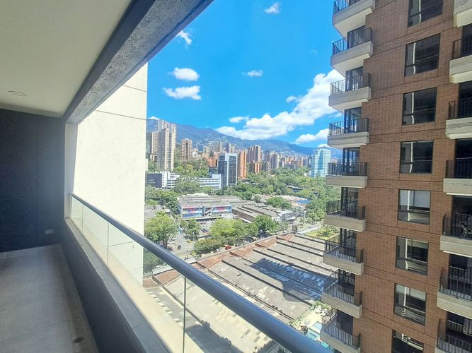 Apartamento en venta en Ciudad Del Río, Medellín · foto 14 de 24