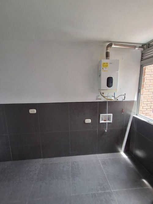 Apartamento de 4 alcobas en arriendo en Conquistadores, Medellín, 155 m² · foto 15 de 20