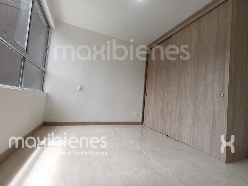 Apartamento en arriendo en Calasanz, Medellín · foto 4 de 12