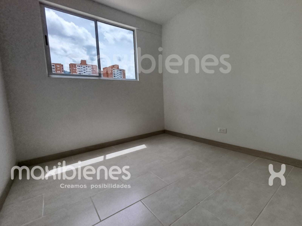 Apartamento en arriendo en Calasanz, Medellín · foto 5 de 12