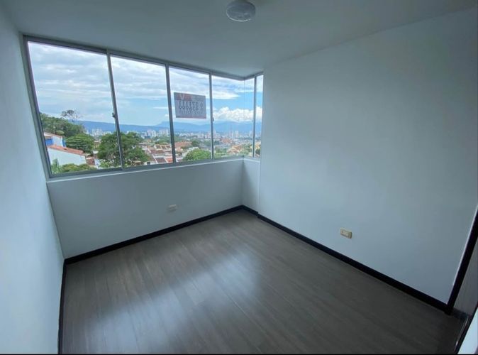 Apartamento de 3 alcobas en venta en El Tejar, Bucaramanga, 96 m² · foto 4 de 9