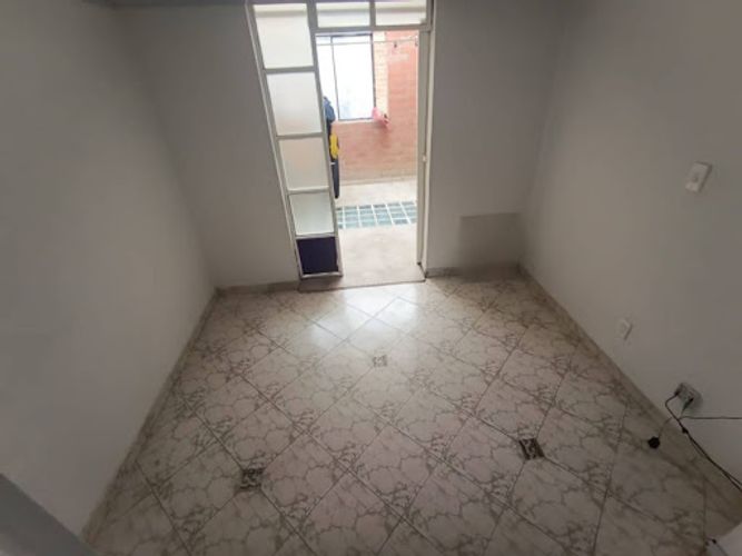 Casa de 3 alcobas en arriendo en Gran Granada, Bogotá, 93 m² · foto 9 de 17