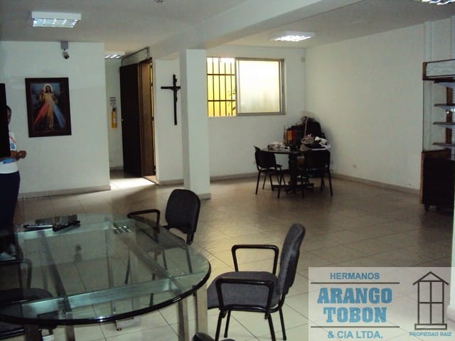 Bodega en venta en Astorga, Medellín, 600 m² · foto 6 de 11
