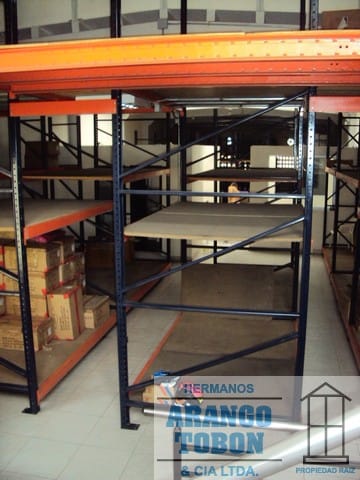Bodega en venta en Astorga, Medellín, 600 m² · foto 9 de 11