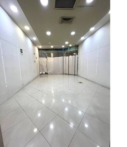 Local en arriendo en San Diego, Medellín, 42 m² · foto 3 de 13