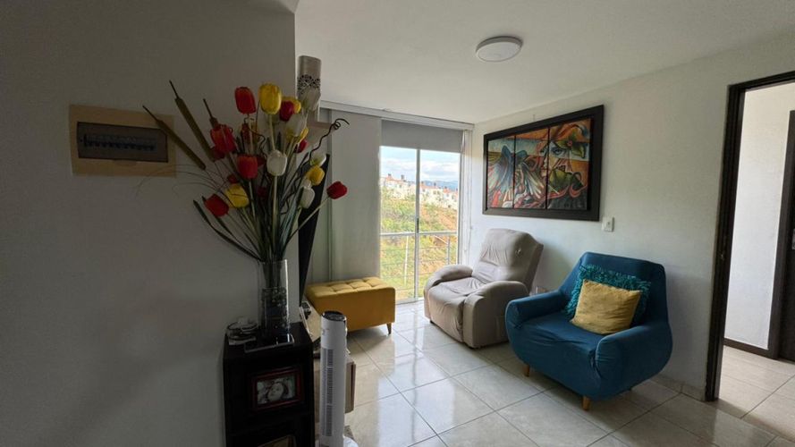 Apartamento de 2 alcobas en venta en La Floresta, Los Patios, 48 m² · foto 6 de 12