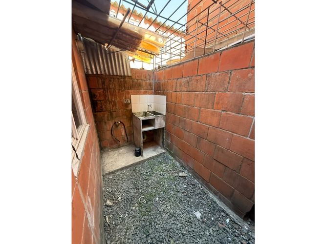 Casa de 2 alcobas en venta en Paisaje De Las Flores, Jamundí, 88 m² · foto 4 de 8