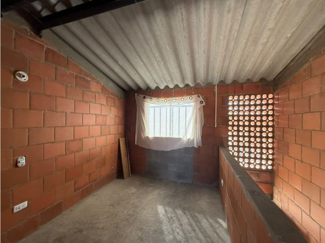 Casa de 2 alcobas en venta en Paisaje De Las Flores, Jamundí, 88 m² · foto 5 de 8