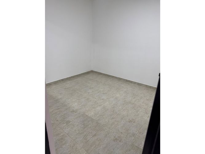 Apartamento de 3 alcobas en arriendo en Cedro, Girón, 66 m² · foto 7 de 13