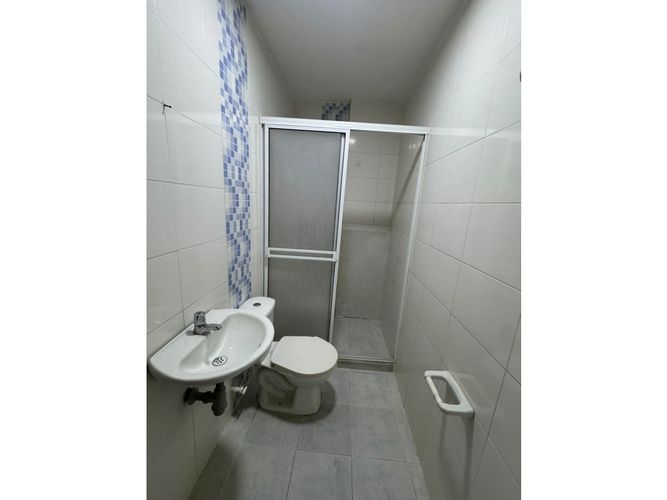Apartamento de 3 alcobas en arriendo en Cedro, Girón, 66 m² · foto 11 de 13
