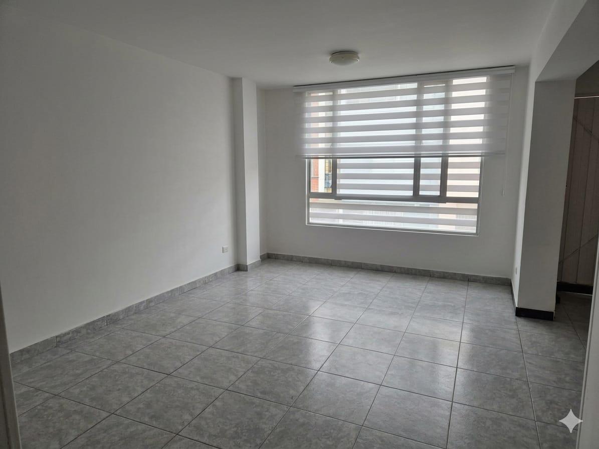 Apartamento en venta en Ciudad Jardin Sur, Bogotá · foto 4 de 7