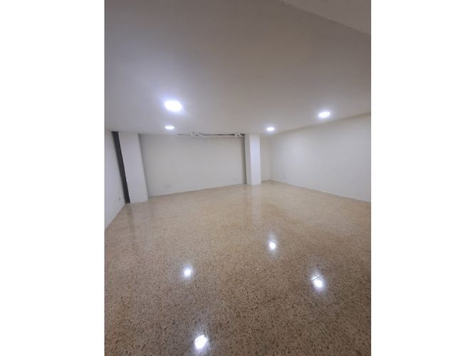 Local en arriendo en Laureles, Medellín, 98 m² · foto 7 de 24