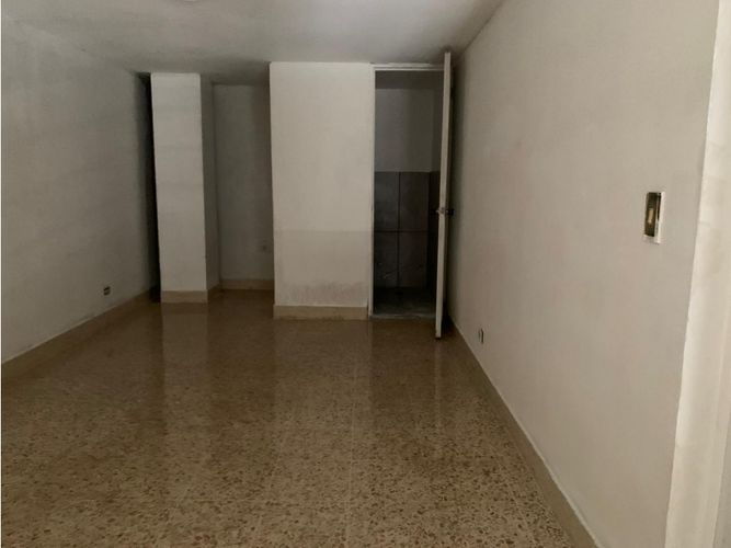Local en arriendo en Laureles, Medellín, 98 m² · foto 15 de 24