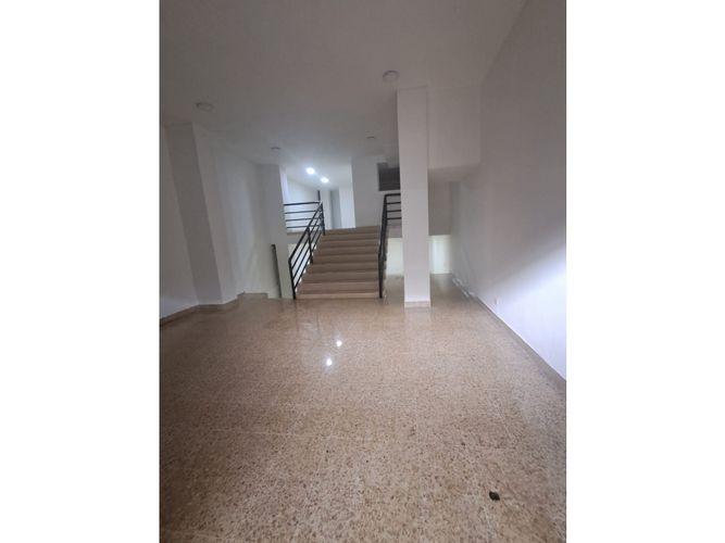 Local en arriendo en Laureles, Medellín, 98 m² · foto 21 de 24