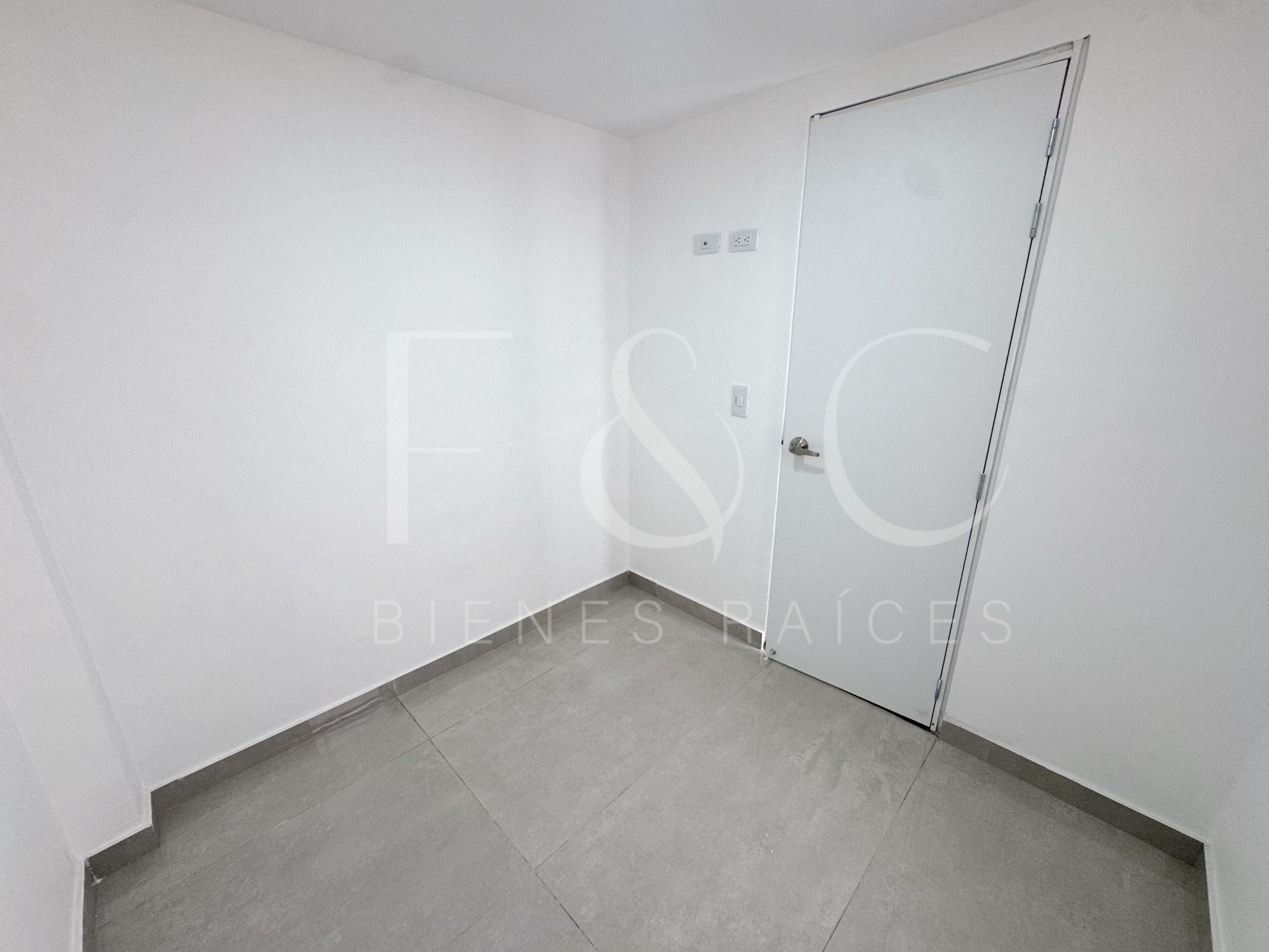 Casa en venta en Villa Del Prado, Bogotá · foto 10 de 24
