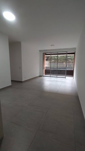 Apartamento en Arriendo en San jose, Sabaneta
