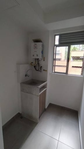 Apartamento de 3 alcobas en arriendo en San Jose, Sabaneta, 90 m² · foto 4 de 13