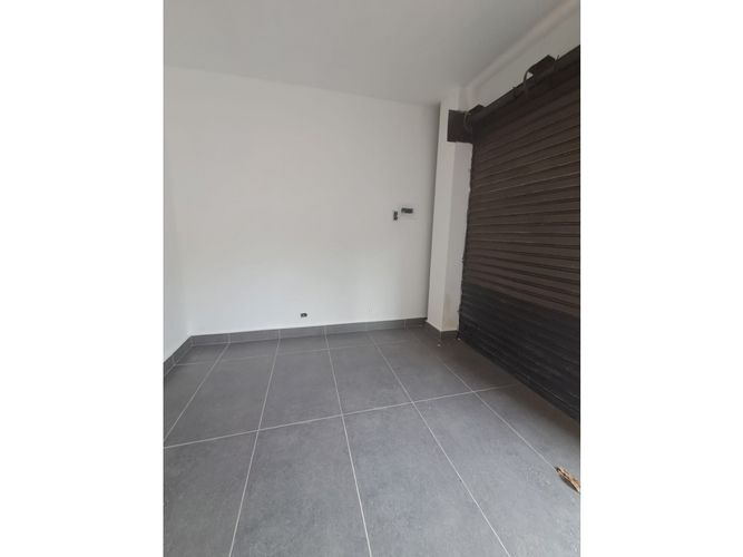 Local en arriendo en Laureles, Medellín, 38 m² · foto 3 de 11