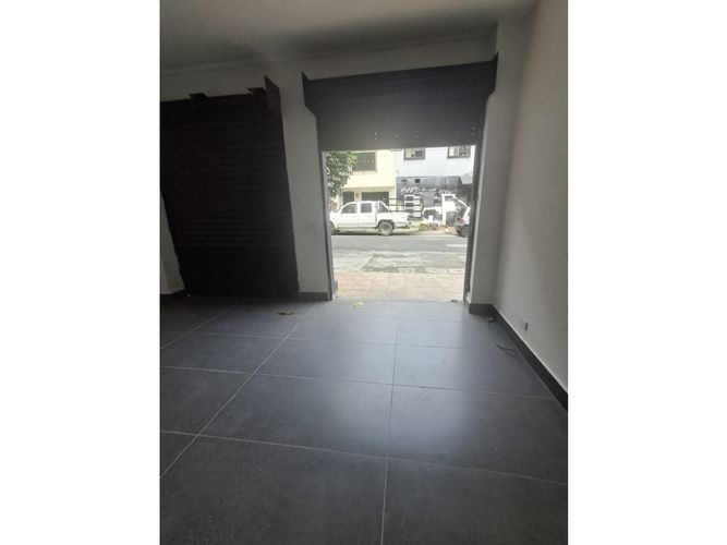 Local en arriendo en Laureles, Medellín, 38 m² · foto 7 de 11
