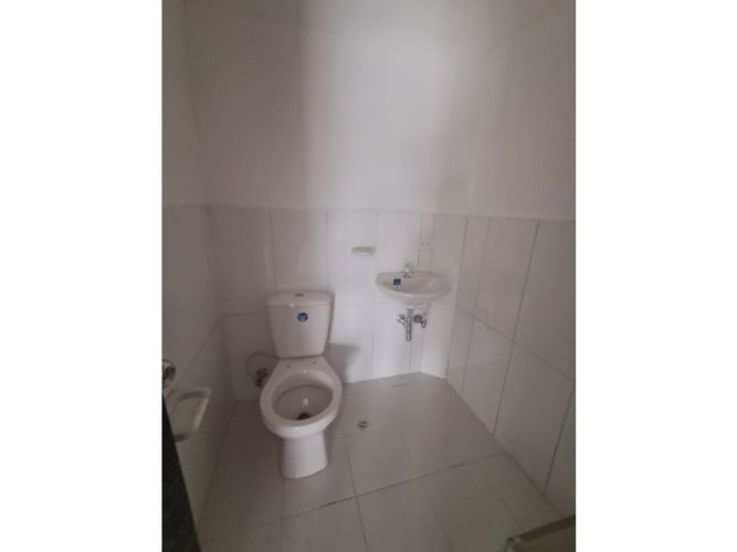 Local en arriendo en Laureles, Medellín, 38 m² · foto 9 de 11