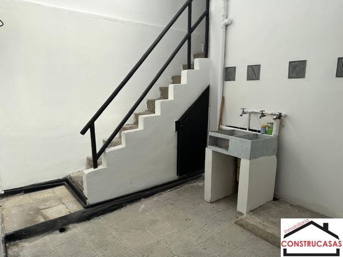 Casa de 6 alcobas en venta en Cristo Rey, Medellín, 224 m² · foto 14 de 24