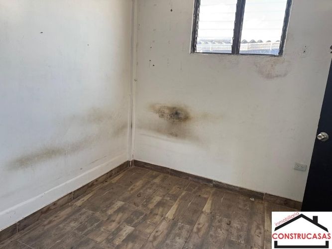 Casa de 6 alcobas en venta en Cristo Rey, Medellín, 224 m² · foto 22 de 24