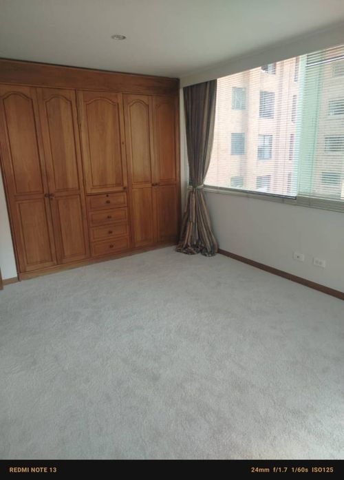 Apartamento de 3 alcobas en venta en Pardo Rubio, Bogotá, 180 m² · foto 11 de 24