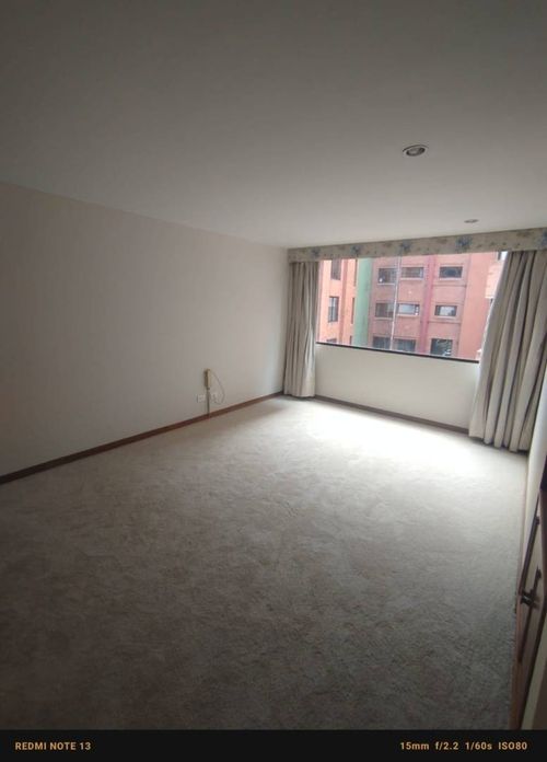 Apartamento de 3 alcobas en venta en Pardo Rubio, Bogotá, 180 m² · foto 14 de 24