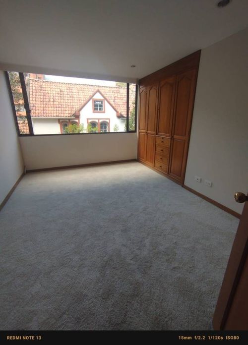 Apartamento de 3 alcobas en venta en Pardo Rubio, Bogotá, 180 m² · foto 15 de 24