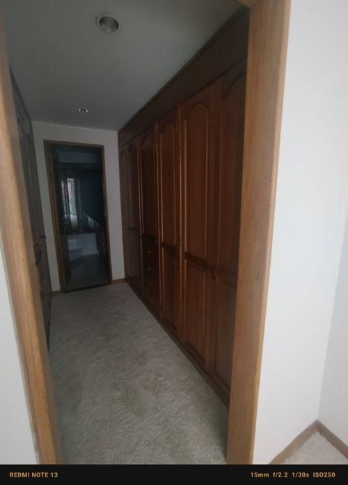 Apartamento de 3 alcobas en venta en Pardo Rubio, Bogotá, 180 m² · foto 17 de 24
