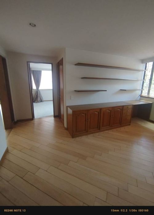 Apartamento de 3 alcobas en venta en Pardo Rubio, Bogotá, 180 m² · foto 19 de 24