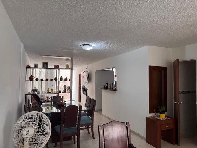 Casa de 5 alcobas en venta en Prados Del Norte, Cúcuta, 103 m² · foto 5 de 24