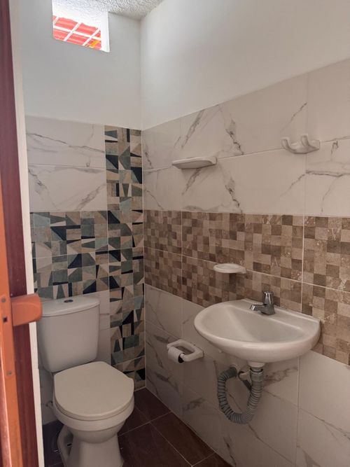 Casa de 5 alcobas en venta en Prados Del Norte, Cúcuta, 103 m² · foto 22 de 24
