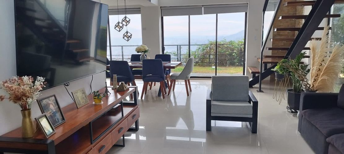 Casa de 4 alcobas en venta en Casiano, Floridablanca, 180 m² · foto 2 de 15
