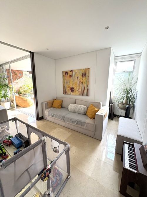 Apartamento de 3 alcobas en venta en Bellavista, Cali, 185 m² · foto 9 de 22